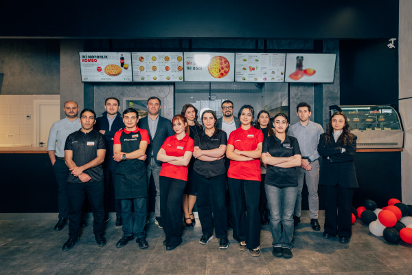 Avropa İttifaqı və AYİB Pizza Mizza-nın Azərbaycanda komfort restoran ...